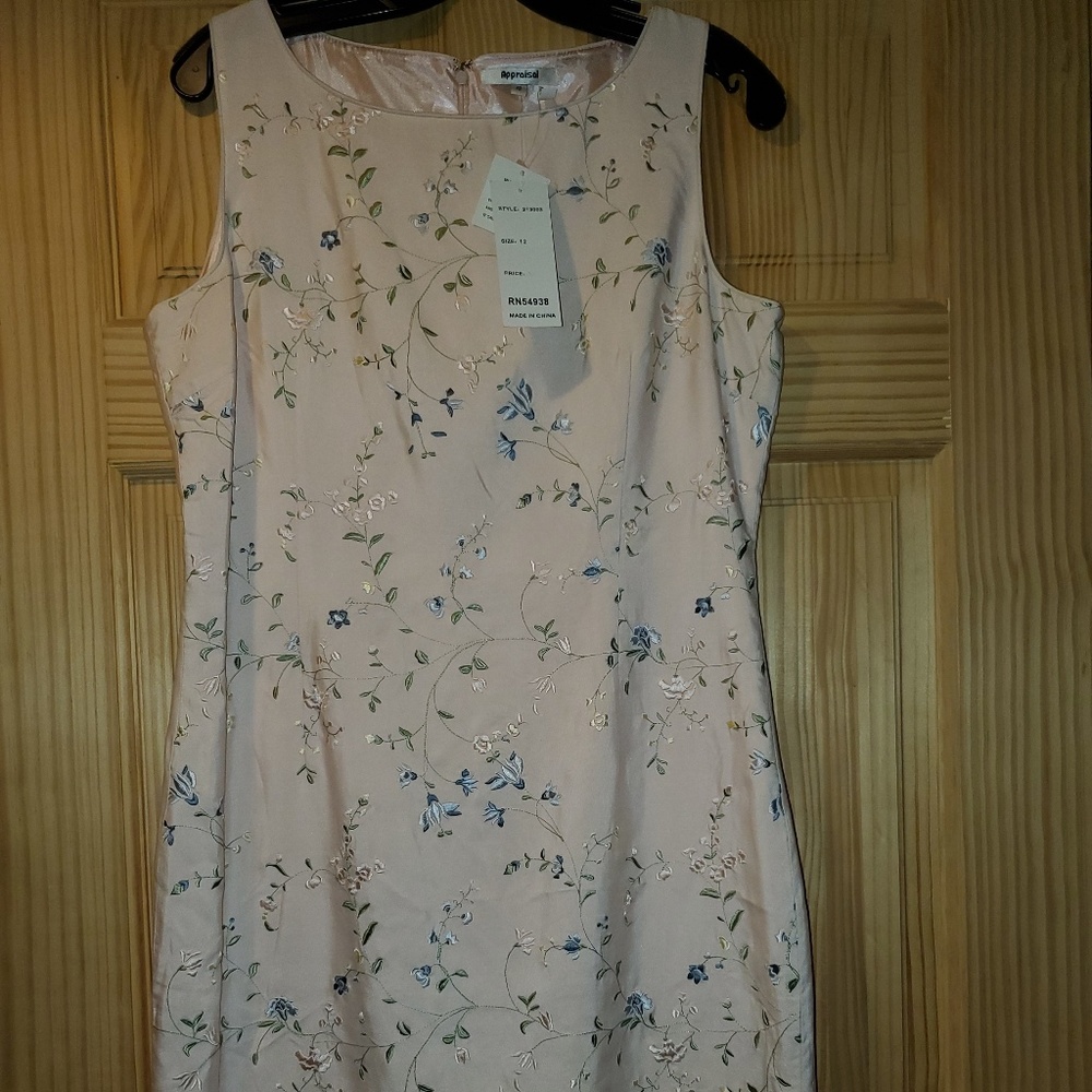 Embroidered Sleeveless Dress